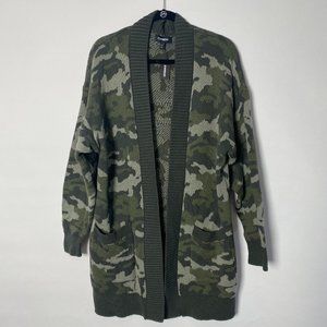 NEW EXPRESS GREEN CAMO OPEN FRONT SWEATER CARDIGAN LARGE $78